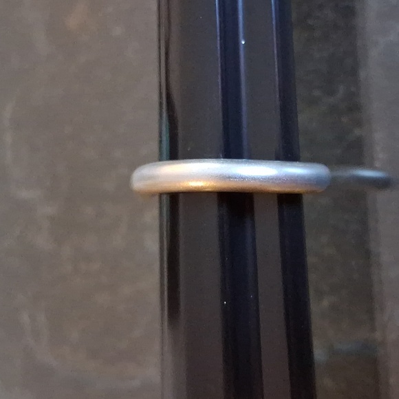 KNITTING NEEDLE RING - Picture 2 of 5